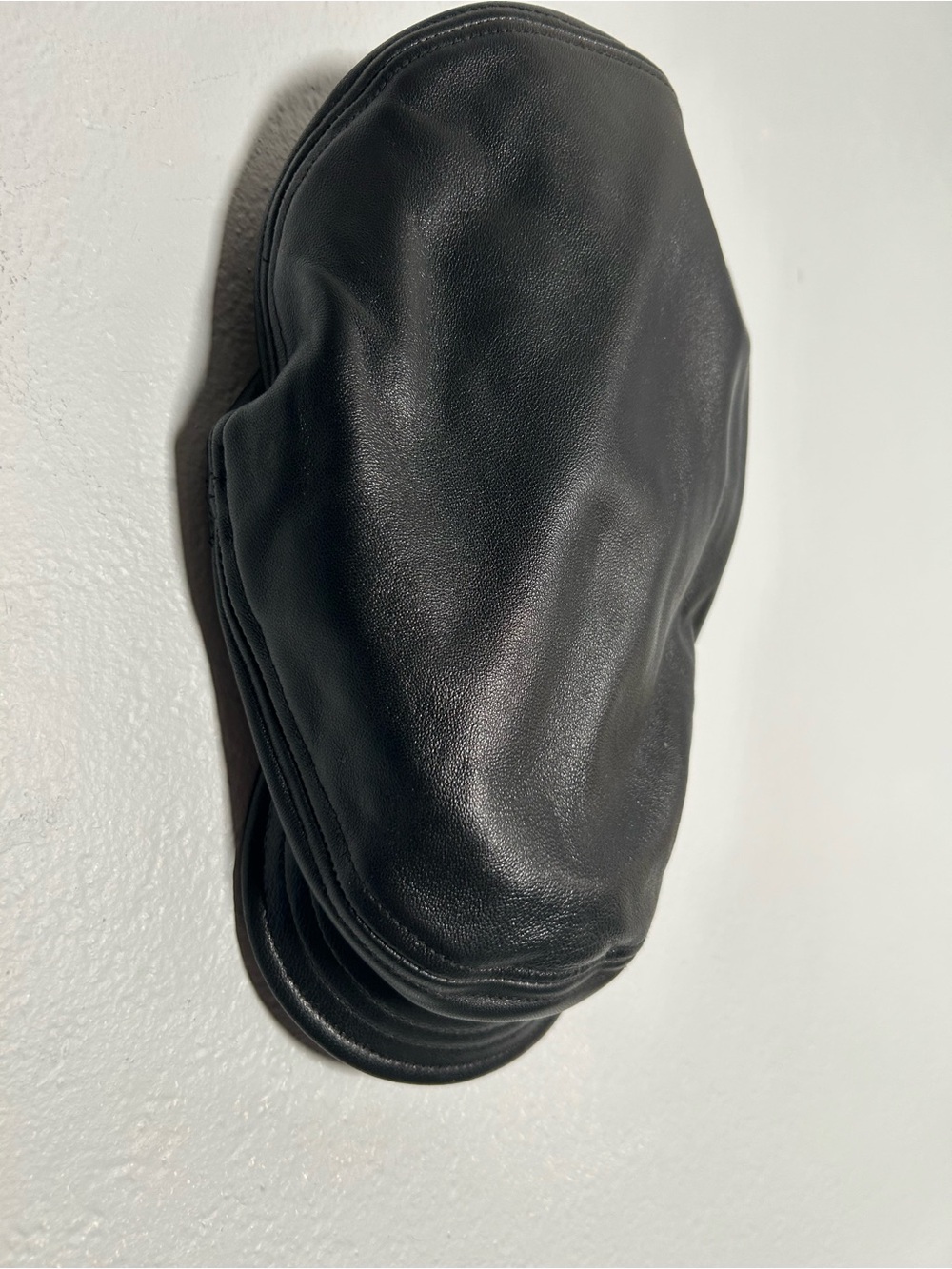 Brixton Black Leather Newsboy Cap with Stitch Detailing M 7 1/4 (58 cm) unisex - Picture 4 of 7